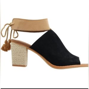 TOMS WOMEN'S SEVILLE SANDAL